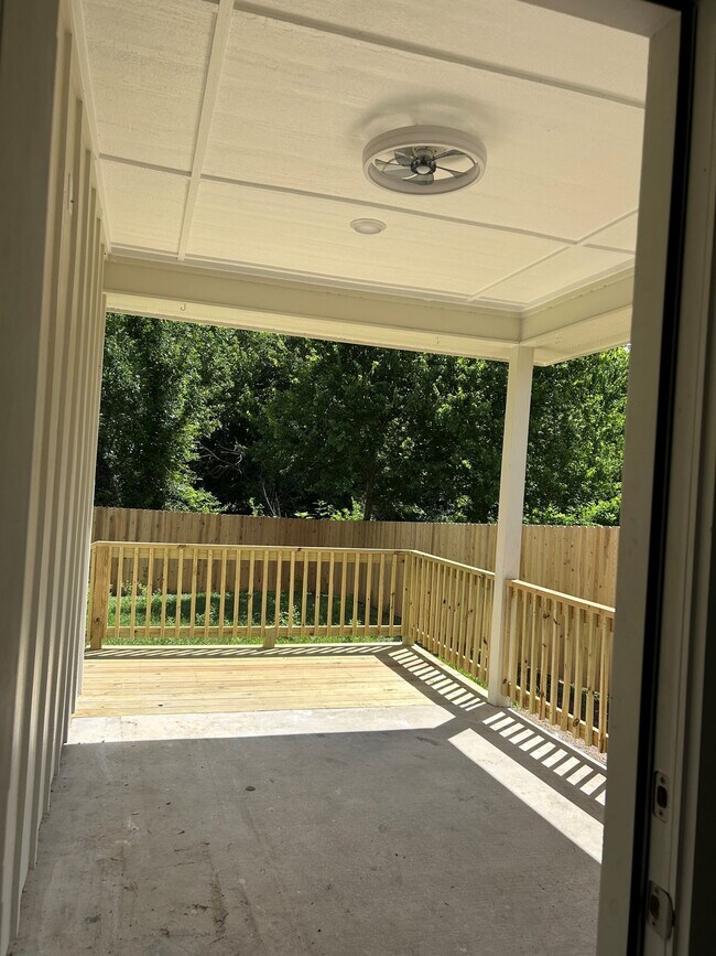 Building Photo - 1594 Wimberly Pl