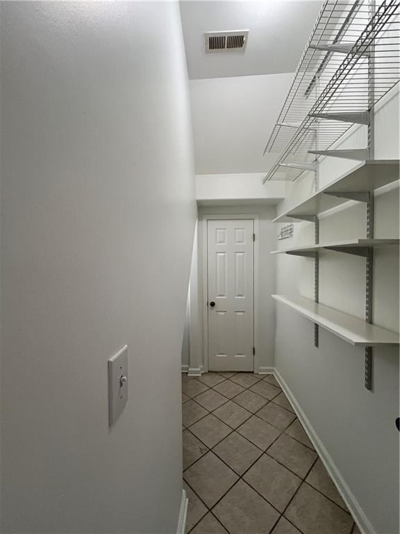 Building Photo - 889 Crew St SW