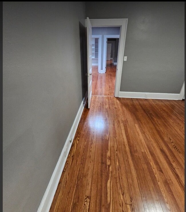 Building Photo - 1508 Branch St NW