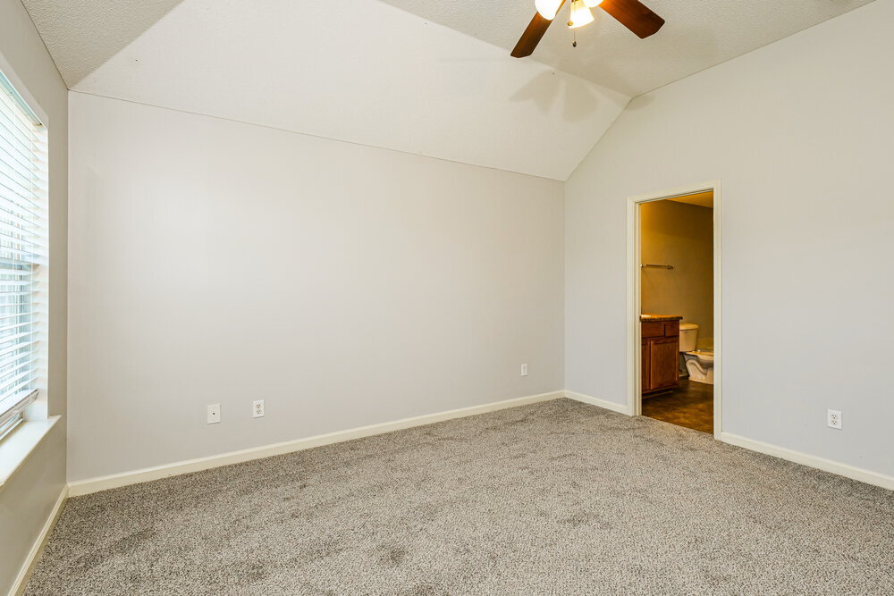 Building Photo - 10221 Adikson Dr