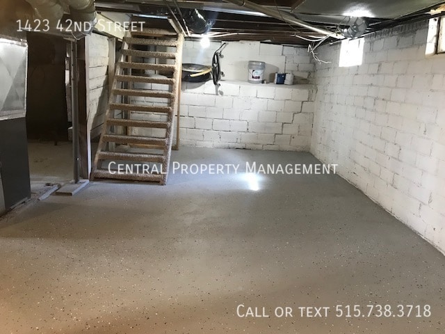 Building Photo - 1423 42nd St