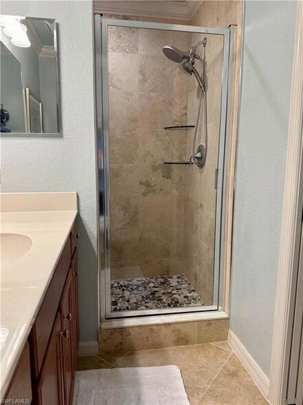 Building Photo - 9735 Acqua Ct