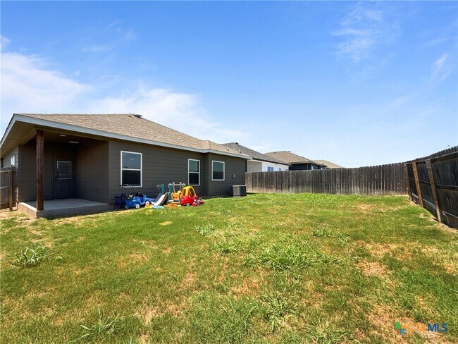 Building Photo - 1606 Black Kettle Trl