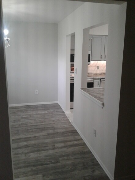Dining room and kitchen - 1000 Spring Gate Rd