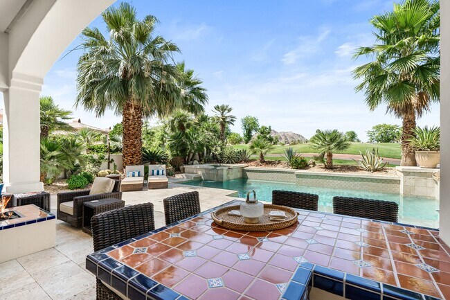 Building Photo - 78760 Cabrillo Way