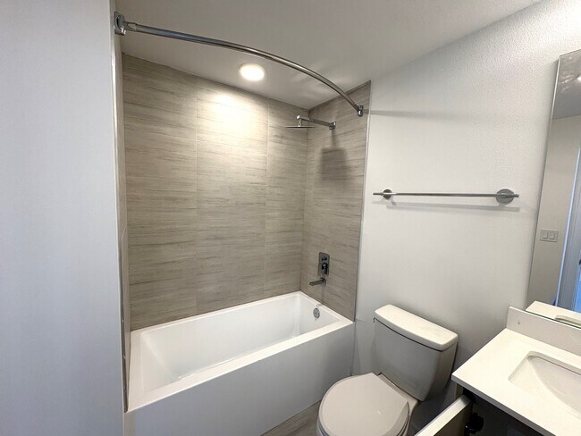 Building Photo - 5579 Millenia Park Blvd