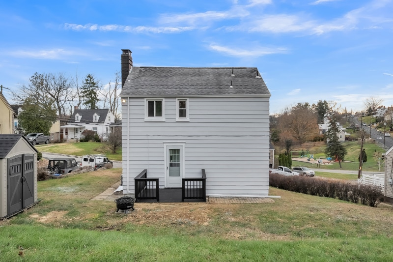 Building Photo - 1209 Cloverfield Dr