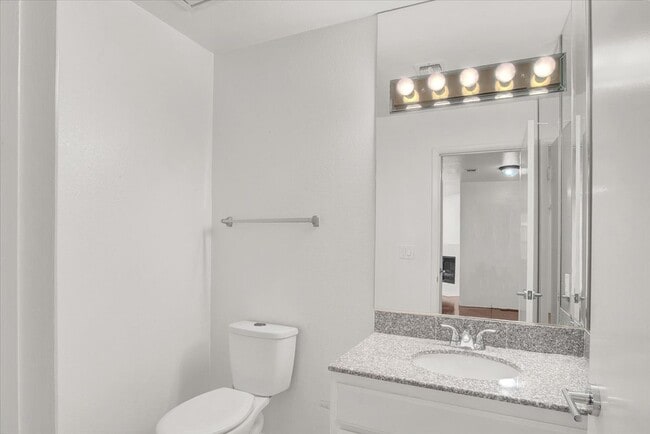 Building Photo - 3980 Delos Dr