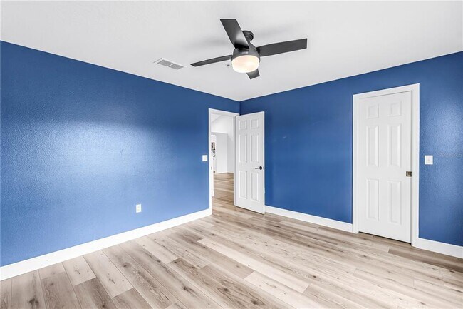 Building Photo - 8350 Wingate Dr