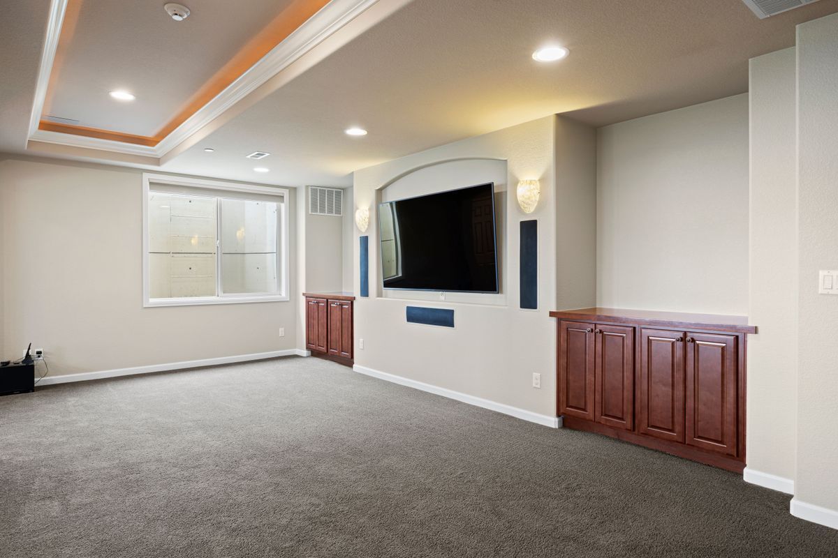 Building Photo - 6258 Oxford Peak Ct