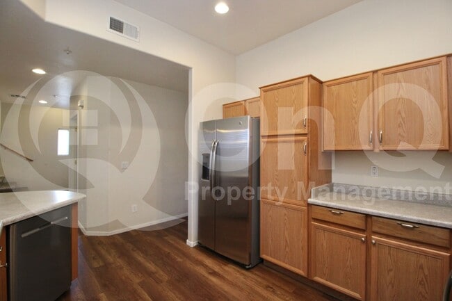 Building Photo - 8078 W Mary Jane Ln
