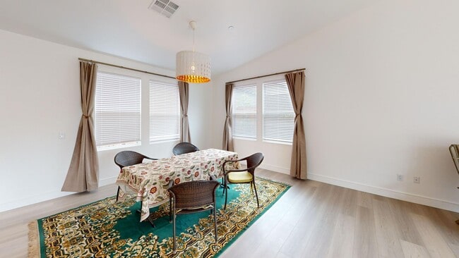 Building Photo - Newly Constructed Modern 3BR Kerry Ranch Home with Private Yard & Solar