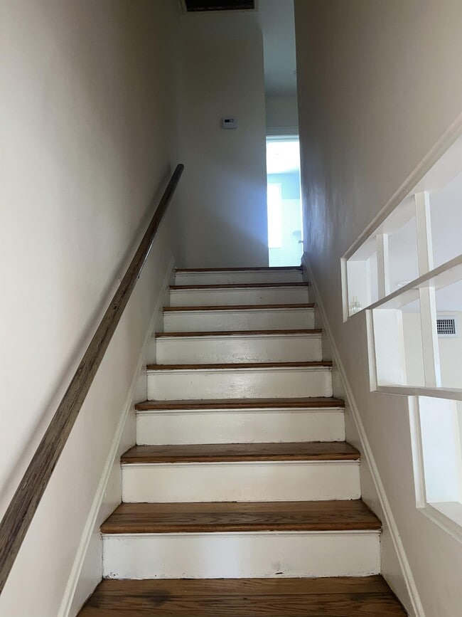 Building Photo - 2943 Forbes St
