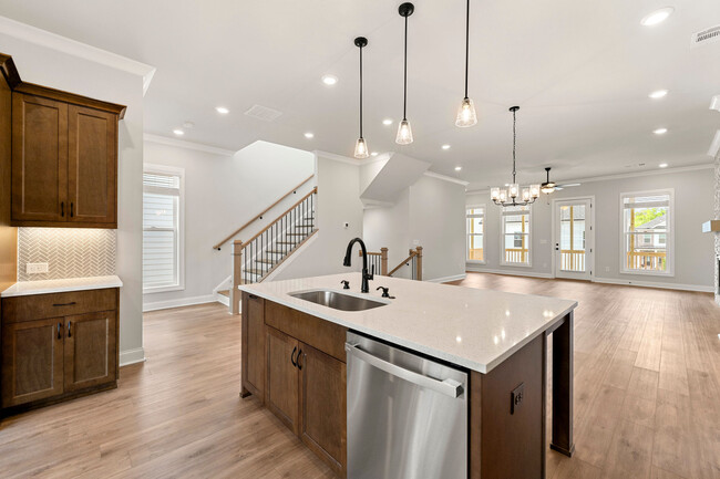 Building Photo - 114 Stonehouse Dr