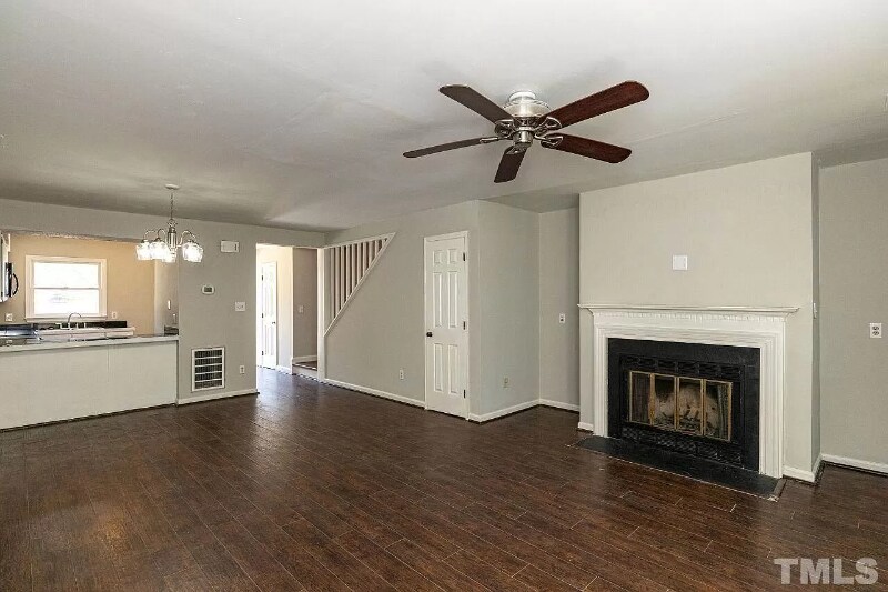 Building Photo - 4320 Bona Ct