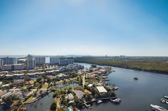 Building Photo - 330 Sunny Isles Blvd