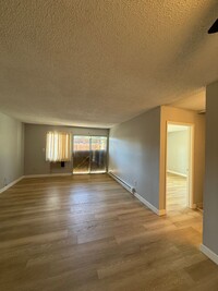 Building Photo - Gated community