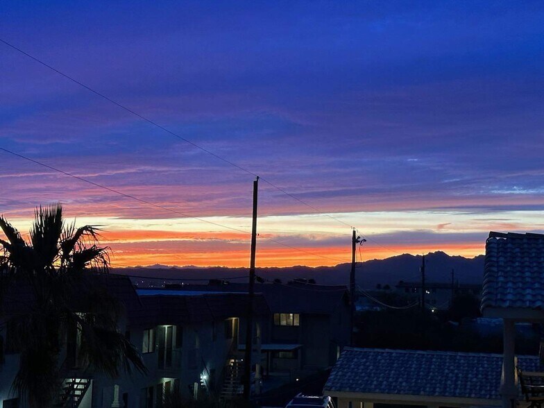 Sunset - Balcony - 2095 Mesquite Ave