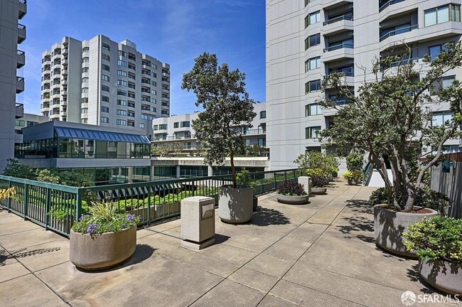 Building Photo - 601 Van Ness Ave