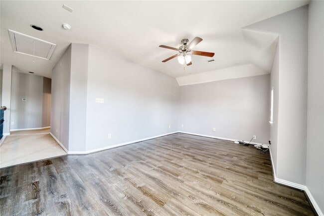 Building Photo - 4818 Seabird St