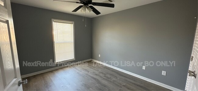 Building Photo - 556 Lincolns Dr