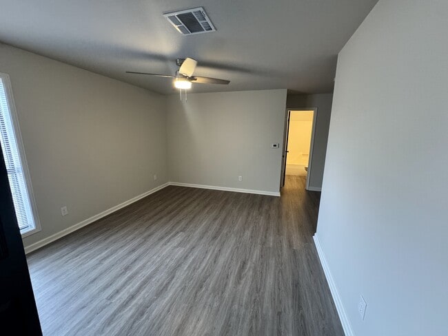 Building Photo - 4210 Waterwood Dr