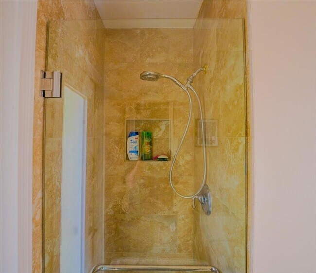 Building Photo - 20107 Ocean Key Dr