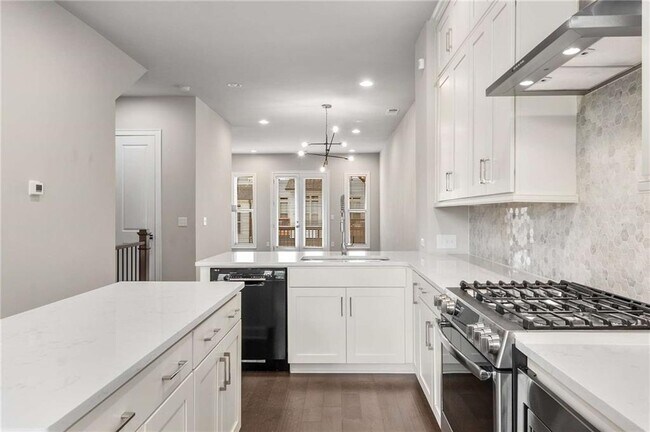 Building Photo - 4312 Parkside Pl