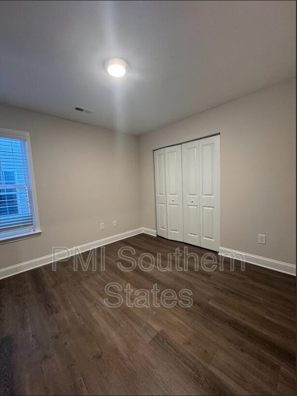 Building Photo - 29 Snowmill Rd