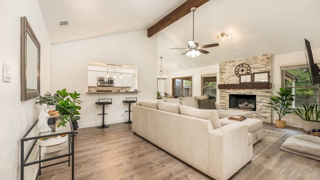 Building Photo - 8010 Misty Park St