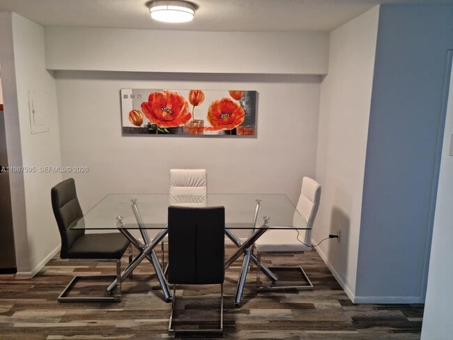 Building Photo - 1498 Jefferson Ave