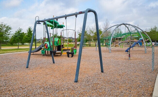 Building Photo - 5203 Pr Ter Ln