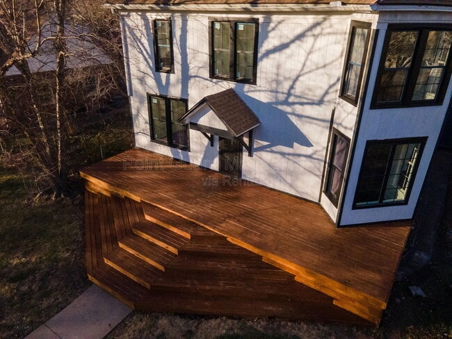 Building Photo - 169 S Belmont St