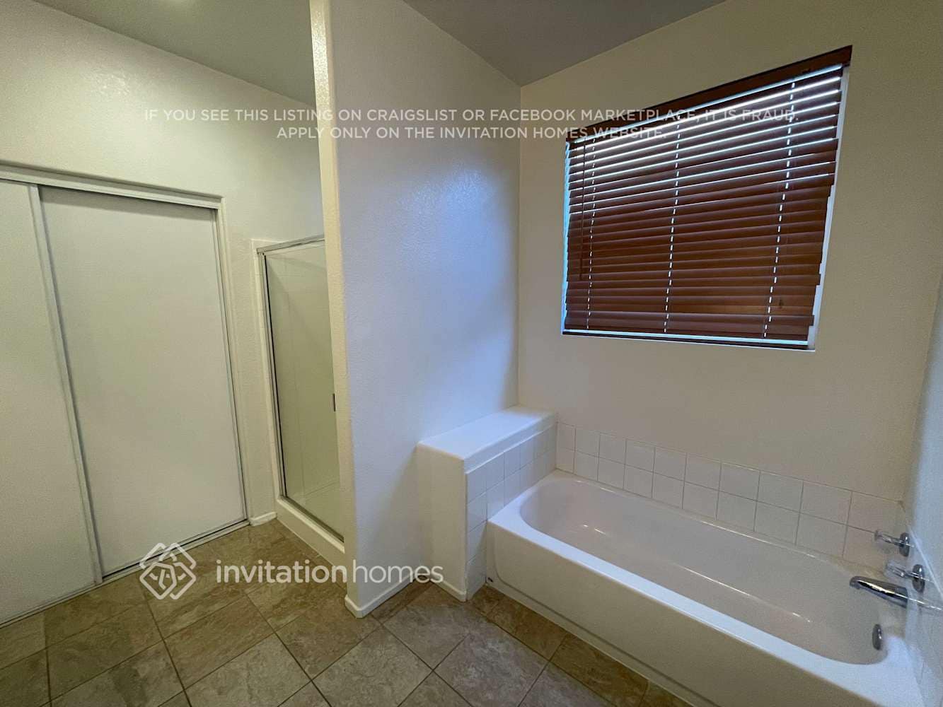 Building Photo - 5815 W Ave J 12