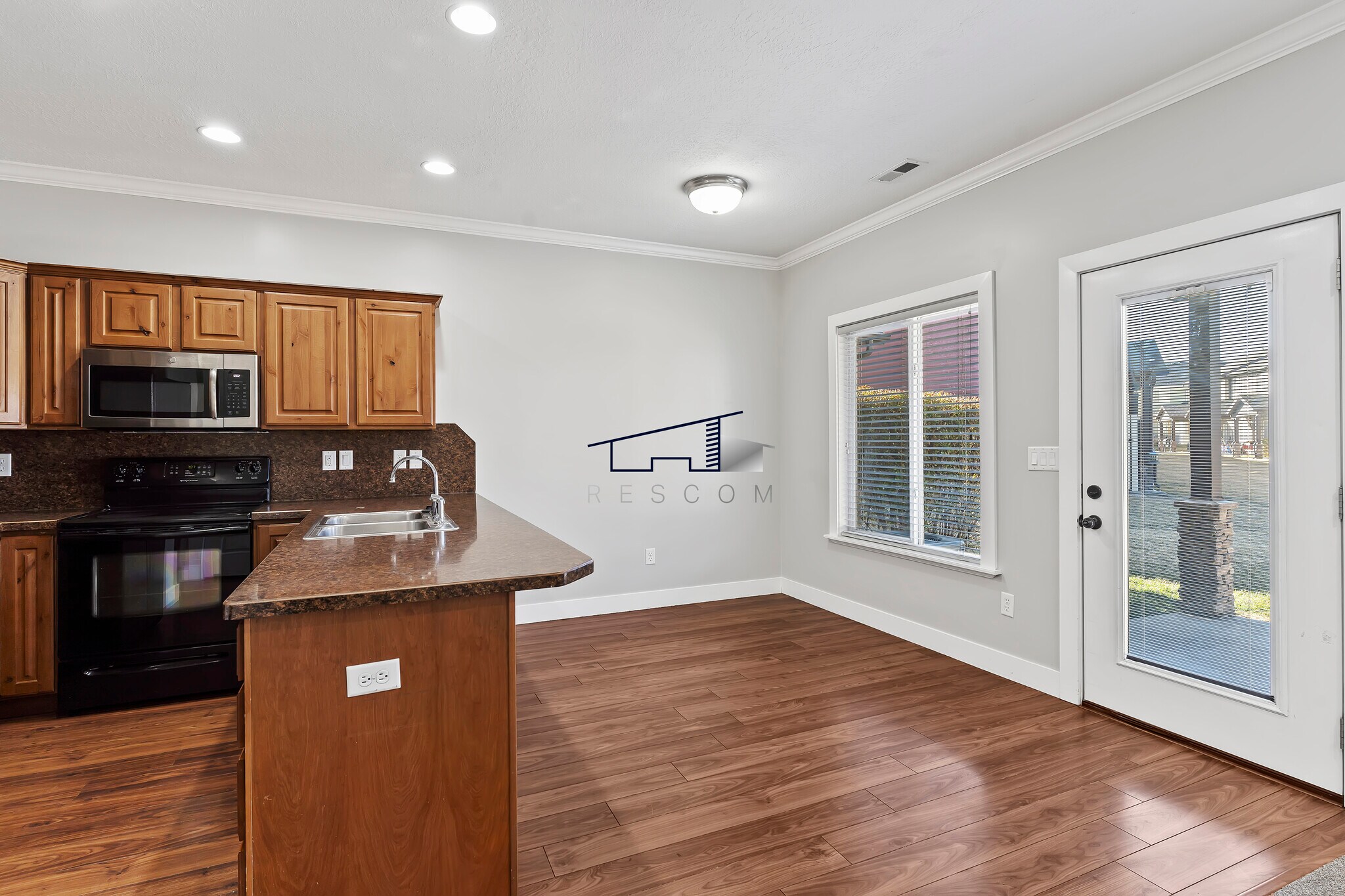 Building Photo - 2071 Madie Ln