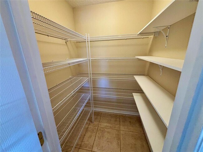 Building Photo - 10812 Tilston Point