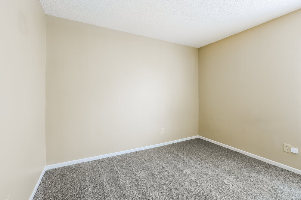 Building Photo - 8607 Bluff Point Dr