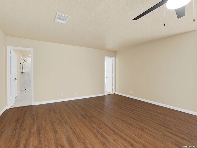 Building Photo - 10802 Winter Creek