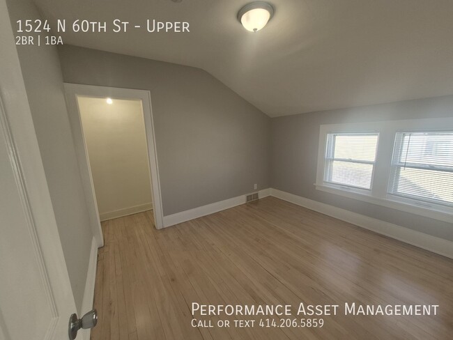 Building Photo - Cozy 2BD/1BA Washington Heights Upper