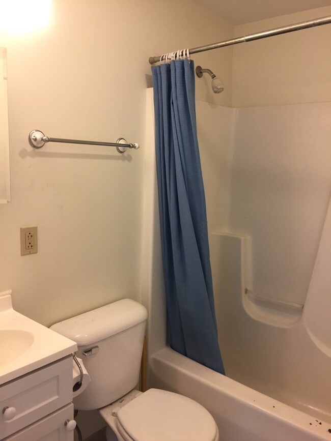 Building Photo - 9 State St