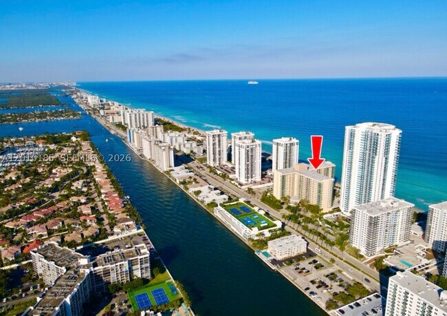 Building Photo - 2501 S Ocean Dr