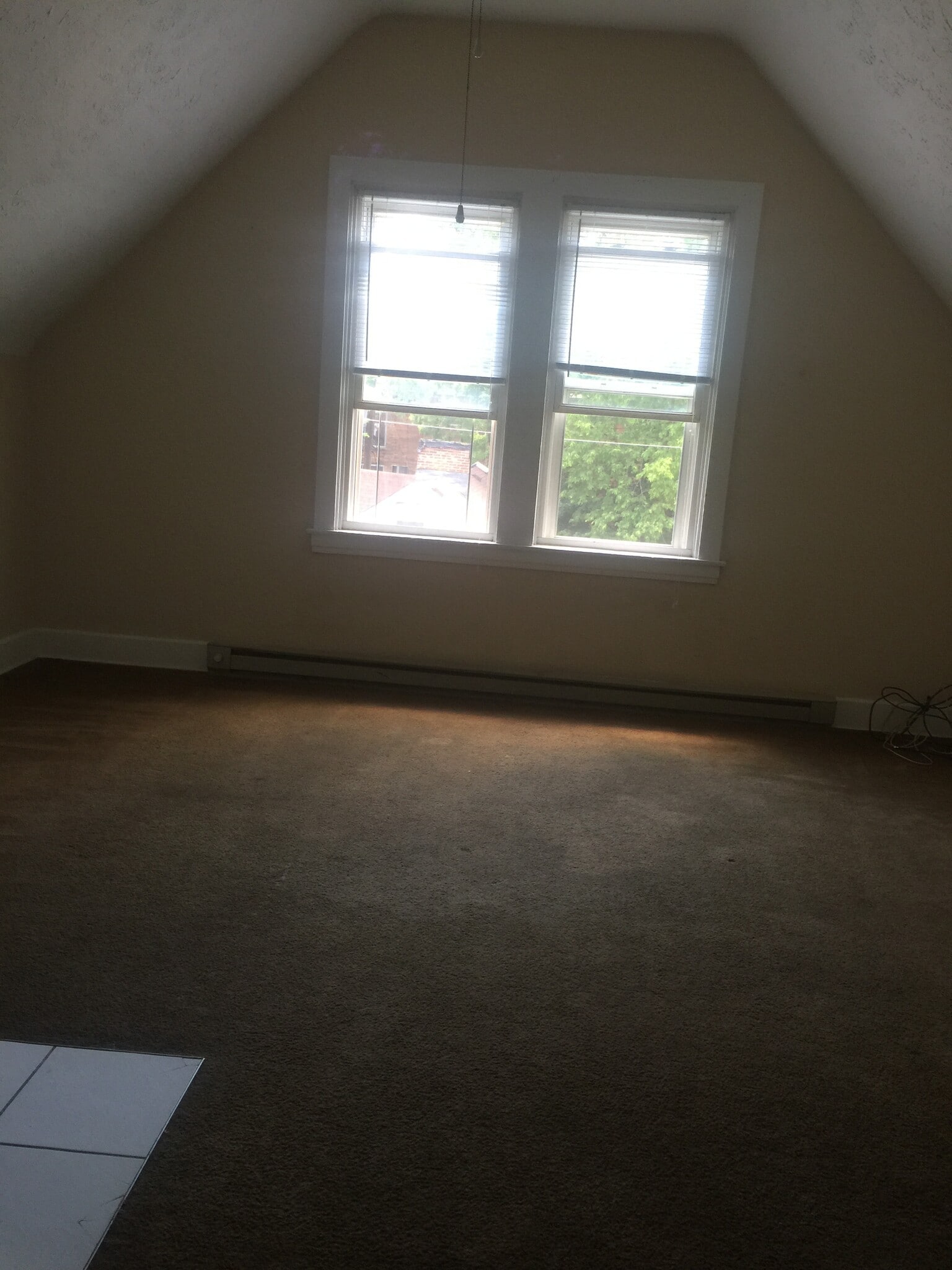 Living Room - 112 Lyon St