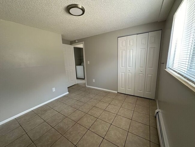 Building Photo - Cozy 2-Bedroom Rental – Perfect for Comfort & Convenience!