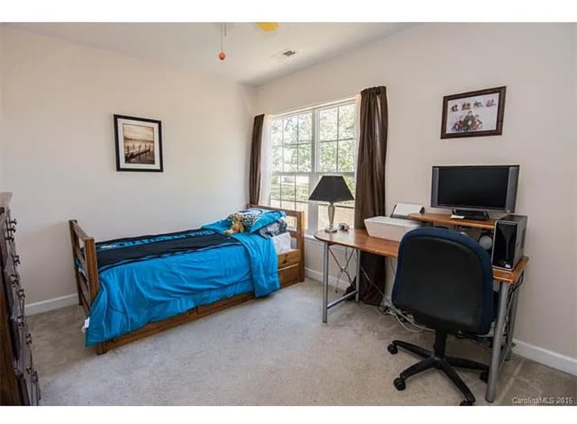 Building Photo - 9714 Castle Terrace Ct