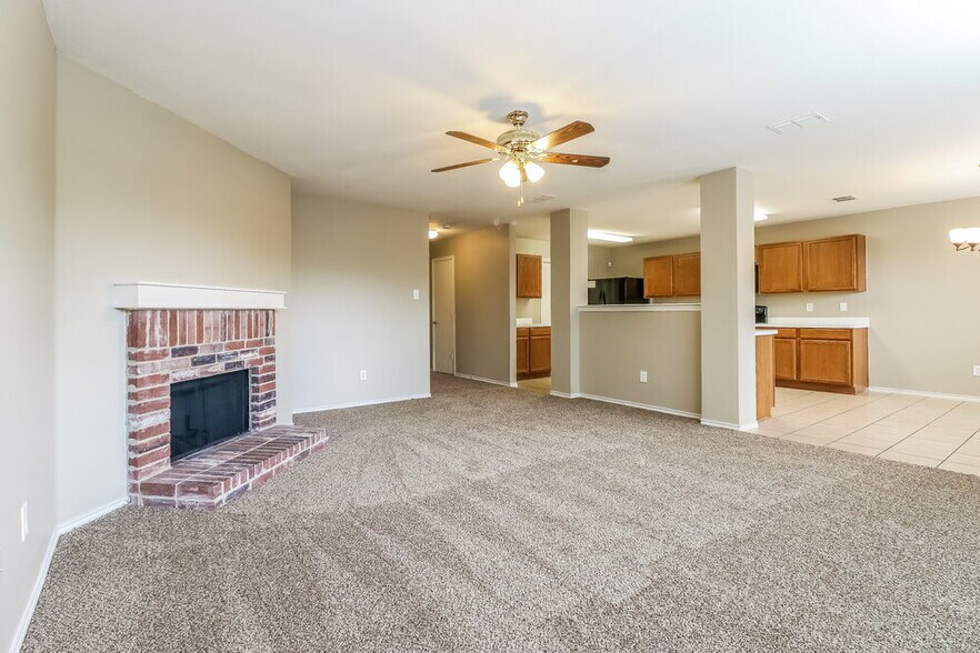 Building Photo - 4013 Foxhound Ln