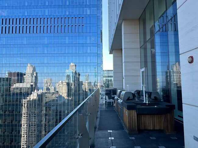 Building Photo - 313 W Wolf Point Plaza