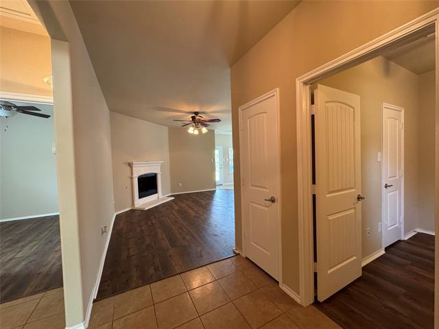 Building Photo - 9709 Straightaway Dr