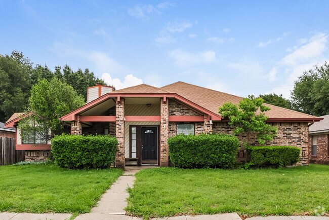 Building Photo - 3702 Knights Bridge Dr