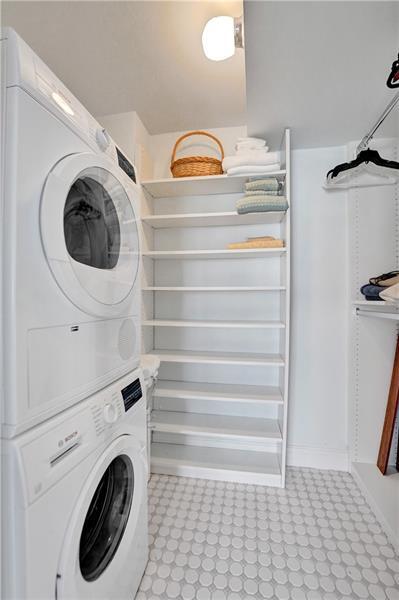 Building Photo - 1770 S Ocean Blvd