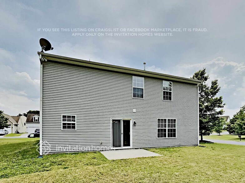Building Photo - 14310 Waterlyn Dr